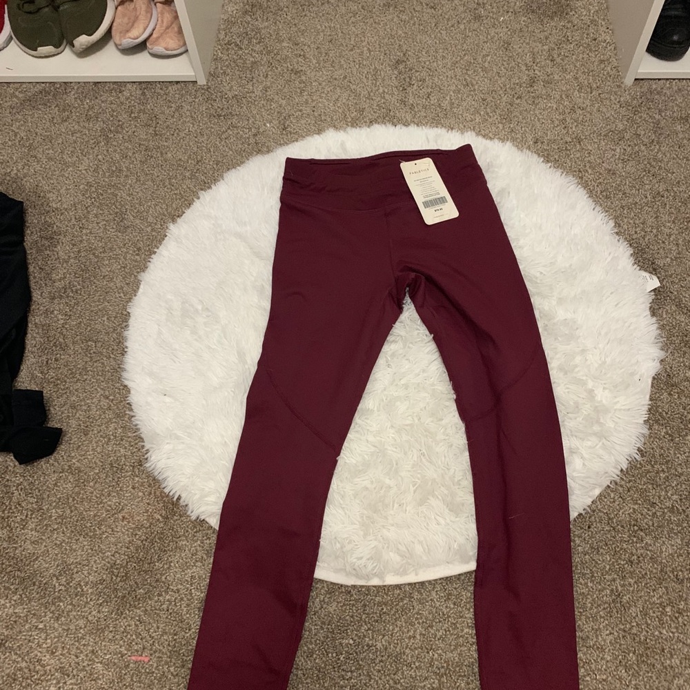 Fabletics - Picture 3 of 4